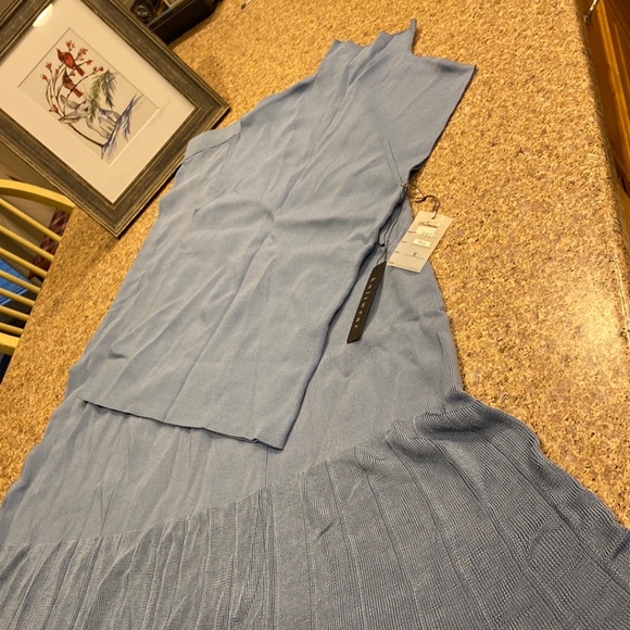 Just Reduced NWT Amore Knitwear Blue Skirt and Top Set Medium Stretchy - Picture 1 of 15